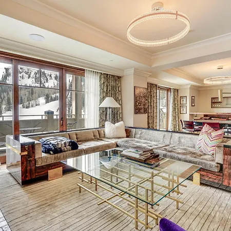 Ski-Inandski-Out Condo In Park City With 6 Balconies!